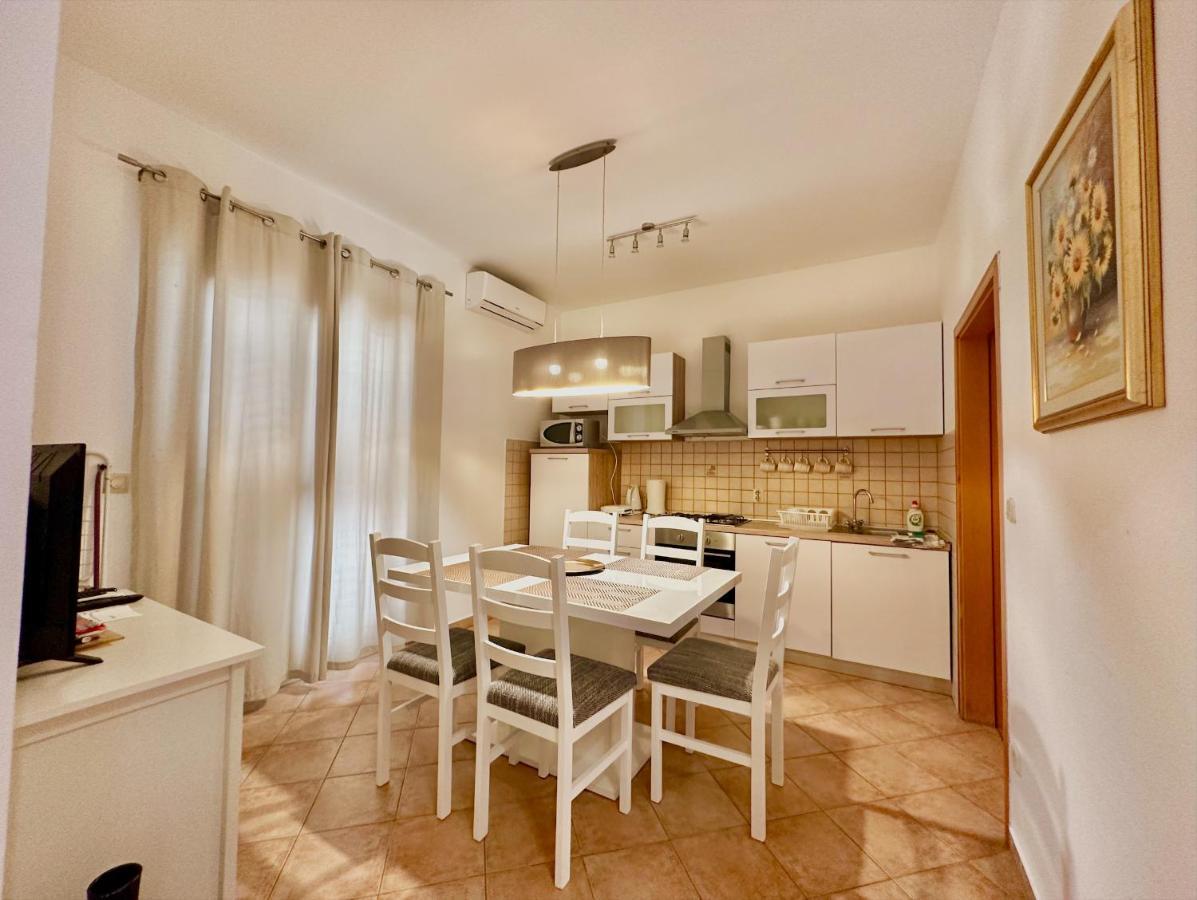 Apartments Labinac Pula Luaran gambar